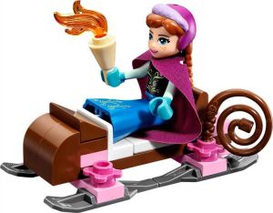 LEGO Princess Błyszczący zamek Elzy (41062) 3