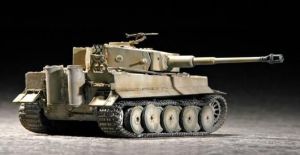 Trumpeter Czołg Tiger 1 tank(Mid.) (07243) 1