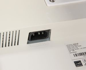 Fujitsu Monitor Fujitsu ScenicView A22W-3A 22" WSXGA+ Klasa A- 8