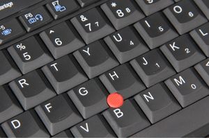 Laptop Lenovo Laptop Lenovo ThinkPad T510 i5 M 560 4 GB 320 HDD 15,6" HD+ W7Pro A- S/N: R9C17GD 15