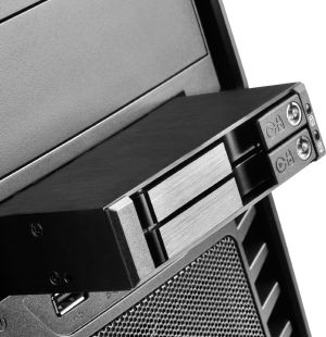 Kieszeń SilverStone 2x 2.5 cala HDD/SSD SATA (SST-FS202B) 8