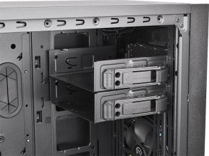 Obudowa Thermaltake Core X71 (CA-1F8-00M1WN-00) 22