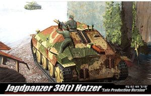Academy Jagdpanzer 38(t) Hetzer (13230) 1