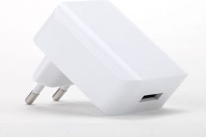 Ładowarka Gembird USB 2.1A biała (EG-UC2A-01-W) 1