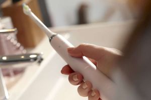 Szczoteczka Philips Szczoteczka soniczna Sonicare DiamondClean różowa HX9362/67 15