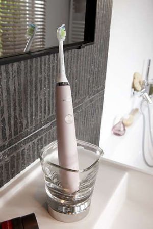 Szczoteczka Philips Szczoteczka soniczna Sonicare DiamondClean różowa HX9362/67 3