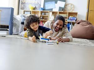 LEGO Minions Nauka pilotażu Minionka (75547) 4