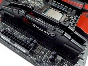Pamięć G.Skill Ripjaws V, DDR4, 16 GB, 3200MHz, CL14 (F4-3200C14D-16GVK) 6