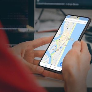 Hurtel Nillkin Textured Case wytrzymałe wzmocnione etui z żelową ramką i nylonem na tyle Samsung Galaxy S21 5G czarny 14