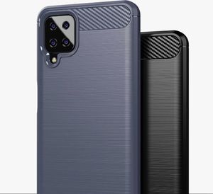 Hurtel Carbon Case elastyczne etui pokrowiec Samsung Galaxy A12 / Galaxy M12 niebieski 2