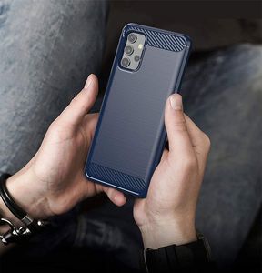 Hurtel Carbon Case elastyczne etui pokrowiec Samsung Galaxy A32 4G niebieski 3