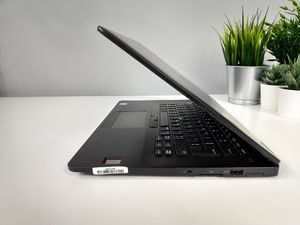 Laptop Dell Laptop Dell Latitude E7470 i5 8GB 240GB SSD INTEL HD+ Windows 10 Pro 10