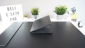 Laptop Dell Dell Latitude E5470 i5 8GB 240GB SSD AMD FHD Windows 10 Pro 5