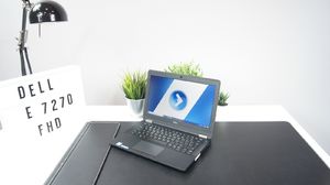Laptop Dell Dell Latitude E7270 i7-6600U 8GB RAM 240GB SSD INTEL HD 10PRO 2