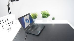 Laptop Dell Dell Latitude E7270 i7-6600U 16GB RAM 500GB SSD INTEL HD 10PRO 4