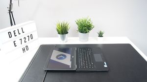 Laptop Dell Dell Latitude E7270 i7-6600U 16GB RAM 500GB SSD INTEL HD 10PRO 5