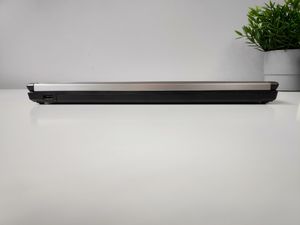 Laptop Fujitsu Laptop Fujitsu E746 i5-6200U 8GB 240GB SSD FHD Win 10 Pro 12