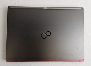 Laptop Fujitsu  LIFEBOOK E736 i5 8GB 120SSD INTEL HD Windows 10Pro 4