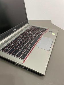 Laptop Fujitsu Fujitsu Lifebook E744 i5 8GB RAM 120GB SSD INTEL HD+ Windows 10 Pro 3