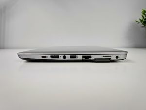 Laptop HP EliteBook 820 G3 i7-6500U 8GB 240GB SSD Intel FHD 10 Pro 10