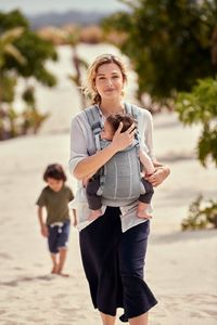 BabyBjorn BABYBJORN - nosidełko Harmony 3D Mesh, Srebrny 26