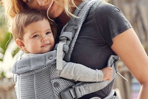 BabyBjorn BABYBJORN - nosidełko Harmony 3D Mesh, Srebrny 34