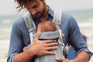 BabyBjorn BABYBJORN - nosidełko Harmony 3D Mesh, Srebrny 35