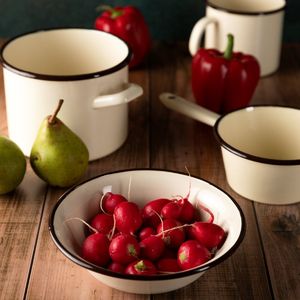 Emalia Pleszew Miska emaliowana kremowa 22 cm Emalia Polska Pleszew 2