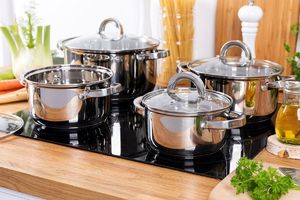 Florina Garnek ze stali nierdzewnej z pokrywką Florina Claude 26 cm 7,25 l 2