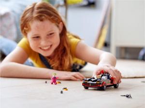 LEGO DC Batman Klasyczny serial telewizyjny Batman — Batmobil (76188) 3