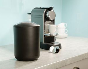 Kosz na śmieci Wenko uchylny 2L Coca-Cola (5738) 4