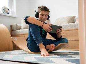 KidiBoard Deska do balansowania dla dzieci KidiBoard Balance Board + naklejki dla chłopca 13