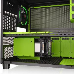 Obudowa Thermaltake Core X5 Riing Edition (CA-1E8-00M8WN-00) 29