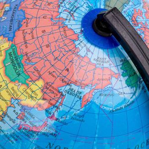 Ikonka Lampka Dekoracyjna Nocna Globus 2