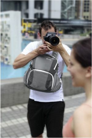 Torba Pacsafe Camsafe V11 szara (15180111) 9