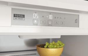 Lodówka Whirlpool WHC18 T571 6