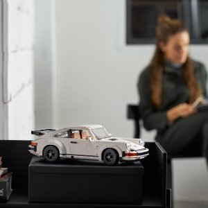 LEGO Creator Expert Porsche 911 (10295) 4