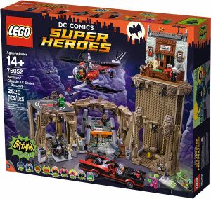 LEGO Super Heroes - DC Comics Batcave (76052) 1