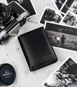 Ronaldo Pionowy portfel męski ze skóry naturalnej zdobiony tłoczonym logo Ronaldo Nie dotyczy 2