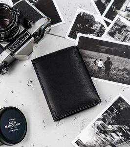 Ronaldo Pionowy portfel męski ze skóry naturalnej zdobiony tłoczonym logo Ronaldo Nie dotyczy 3