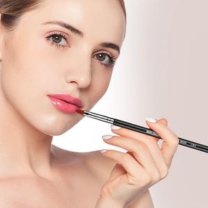 Eigshow Beauty L303 Pędzel do ust 4