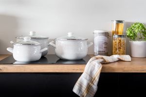 Emalia Pleszew ZESTAW GARNKÓW EMALIA POLSKA PLESZEW PYZA DIAMOND 16/18/20/22CM 3