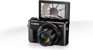 Aparat cyfrowy Canon czarny 2