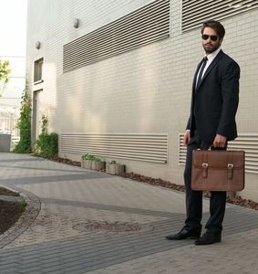 Torba McKlein Flournoy 15.6" (85954) 4