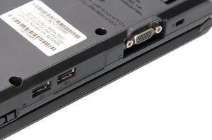 Laptop Fujitsu Laptop Fujitsu Lifebook A561 i5-2520M 8 GB 240 SSD 15,6" HD+ W7Pro A- (NoCam) S/N: R2700683 15