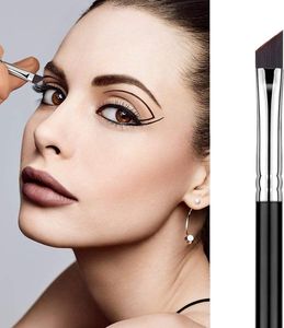 Eigshow Beauty  E835 Angled Eyeliner skośny pędzel do brwi i kresek 10