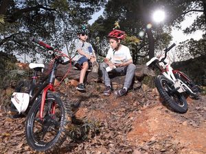 Royalbaby Rower Space Shuttle 16" Czarny (RB16-22) 5