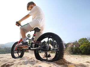 Royalbaby Rower Space Shuttle 16" Czarny (RB16-22) 7