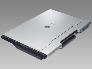 Skaner Canon Lide 600F 2