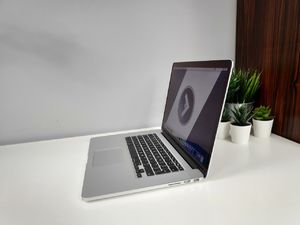 Laptop Apple Apple MacBook Pro A1398 i7 16GB RAM 500GB SSD Retina 2